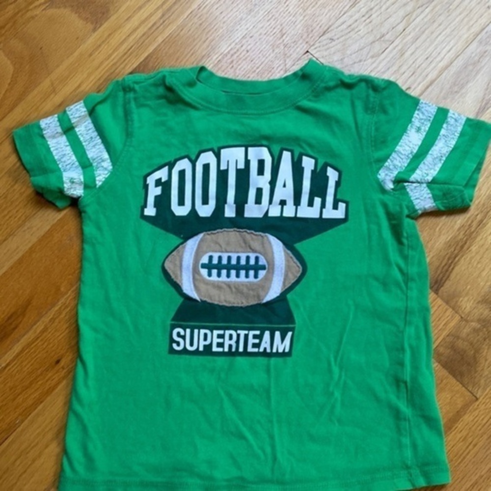 Carter’s football Tee boys size 4T​